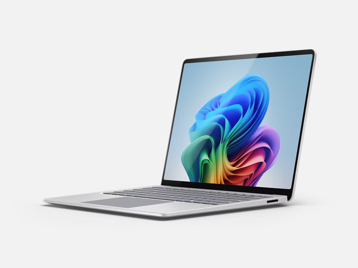 Surface Laptop 7 13.8 inch Snapdragon X Plus/16GB/1TB 11