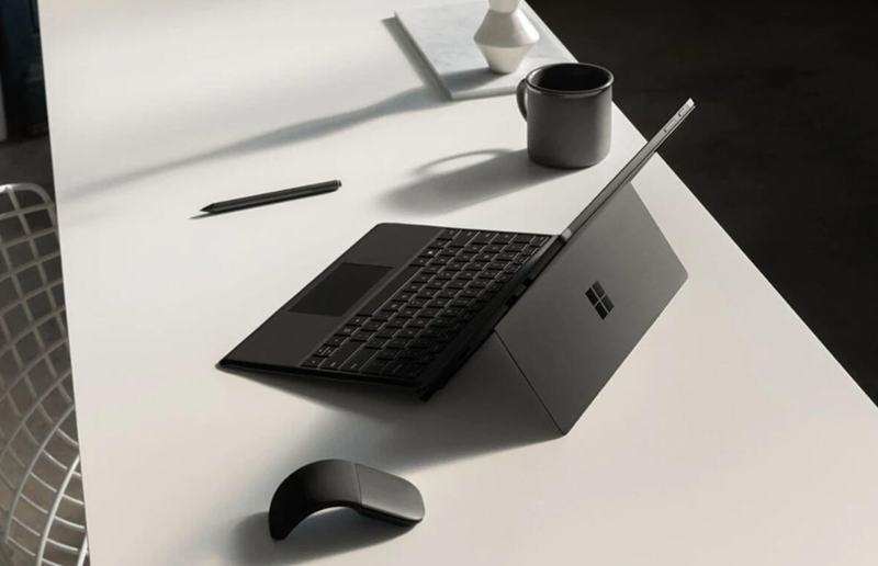 Microsoft Surface Pro 6 i5/16GB/256GB 5